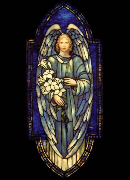 File:0000178 archangel-gabriel-with-lillies-tiffany-2146AX 600.jpeg