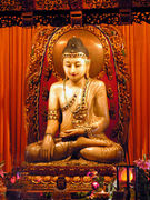 Bouddha sculpté dans du jade blanc