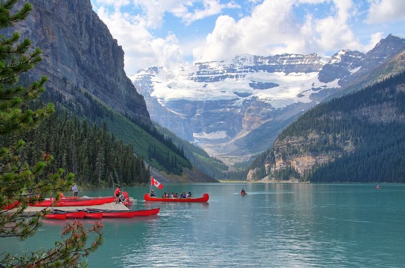 File:LakeLouise.jpg