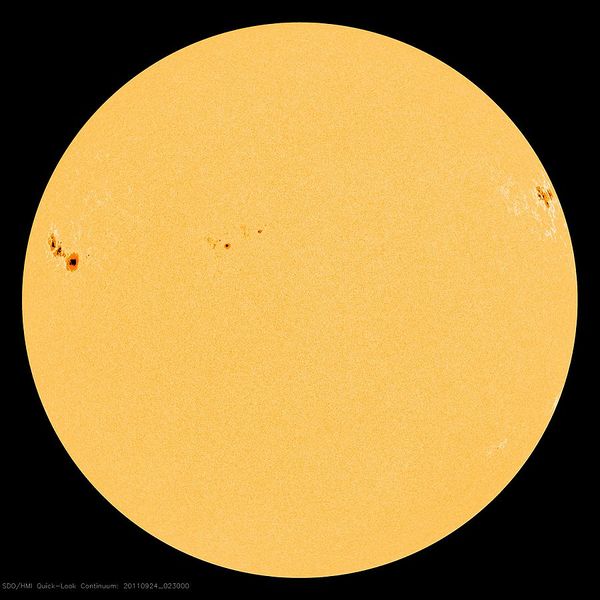 File:Sunspots 1302 Sep 2011.jpg